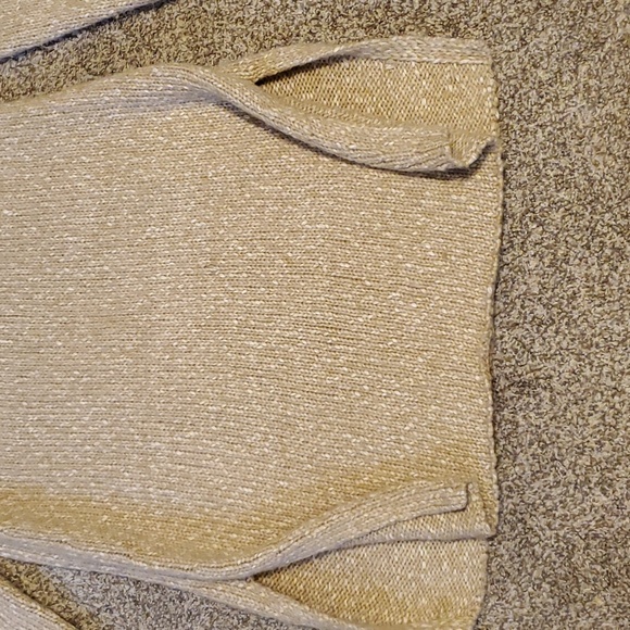 Tunic Sweater - Picture 3 of 4